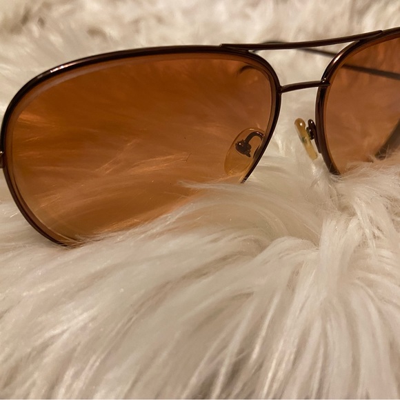 Serengeti | Medium Aviator (((Prescription))) Sun Glasses | Made in Italy - Picture 2 of 5